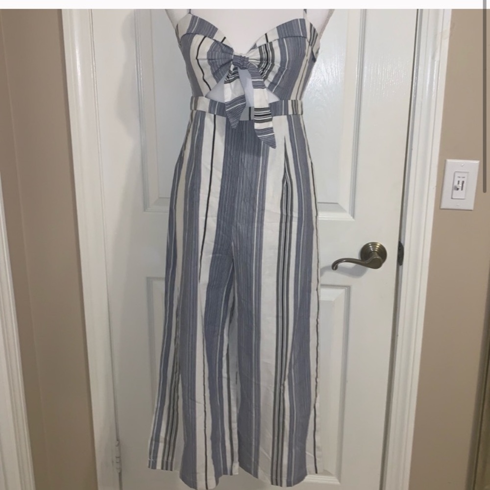 Forever 21 Cropped Jumpsuit